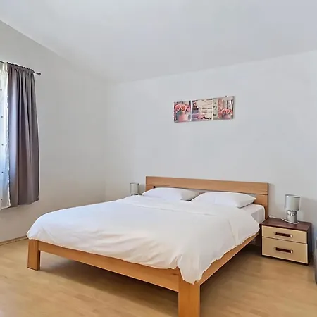 Marija By Interhome Apartamento